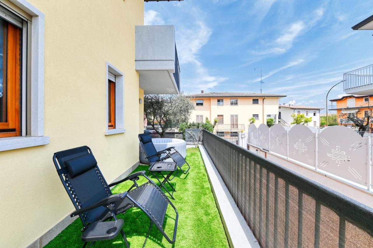 Pearl House - Sirmione Holiday - Jacuzzi Privata ภายนอก รูปภาพ